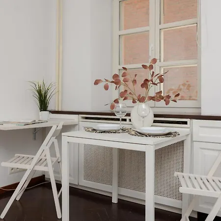 Cozy Studio Old Town Piwna By Renters *